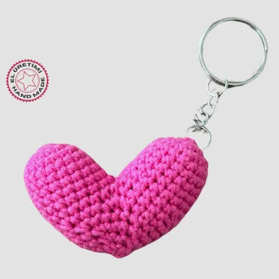 El Yapımı Amigurumi Kalp Anahtarlık 5cm - Pembe